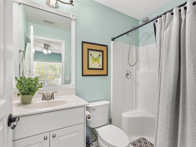2440 89th Court, Vero Beach, FL 32966