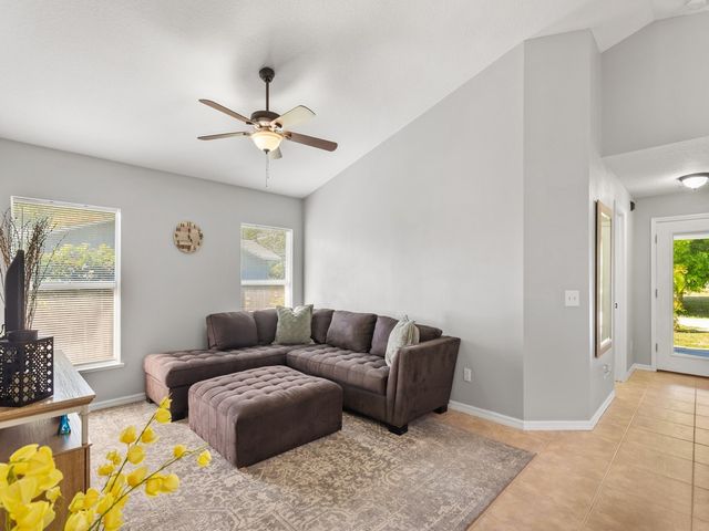 2440 89th Court, Vero Beach, FL 32966