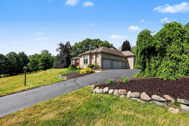 888 Ridge Road, Sylvan Twp, MI 48118