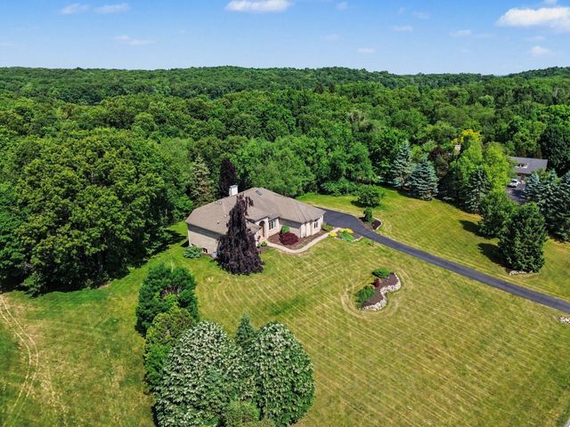 888 Ridge Road, Sylvan Twp, MI 48118
