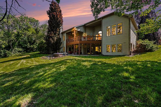 888 Ridge Road, Sylvan Twp, MI 48118