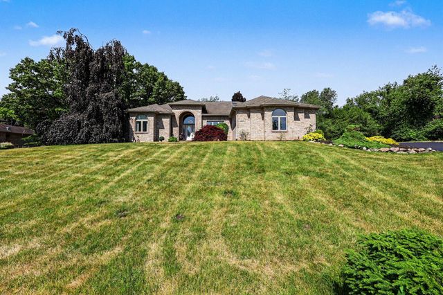 888 Ridge Road, Sylvan Twp, MI 48118
