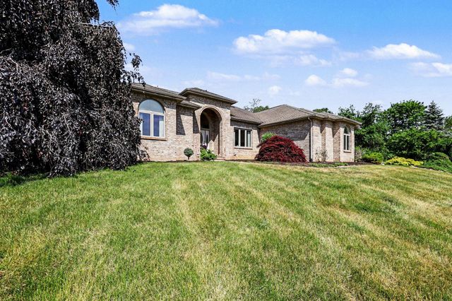 888 Ridge Road, Sylvan Twp, MI 48118