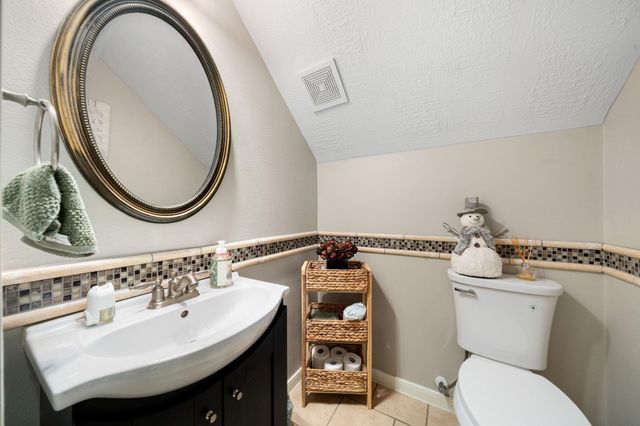 24647 Hampton Lakes Drive, Katy, TX 77493