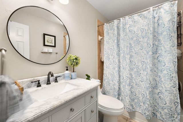 24647 Hampton Lakes Drive, Katy, TX 77493