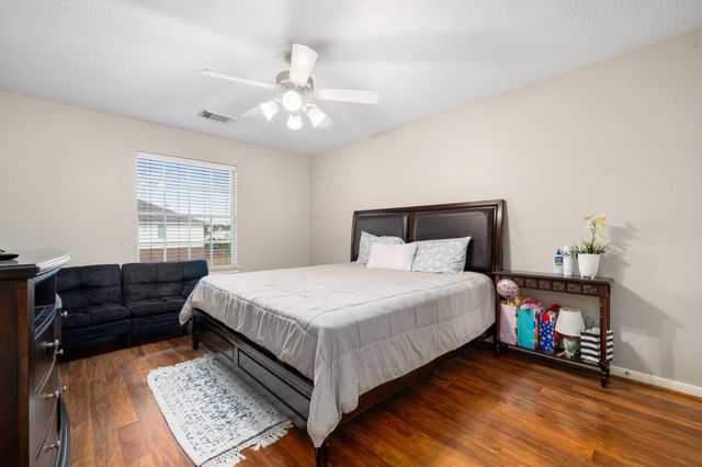 24647 Hampton Lakes Drive, Katy, TX 77493