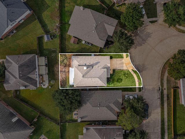 24647 Hampton Lakes Drive, Katy, TX 77493