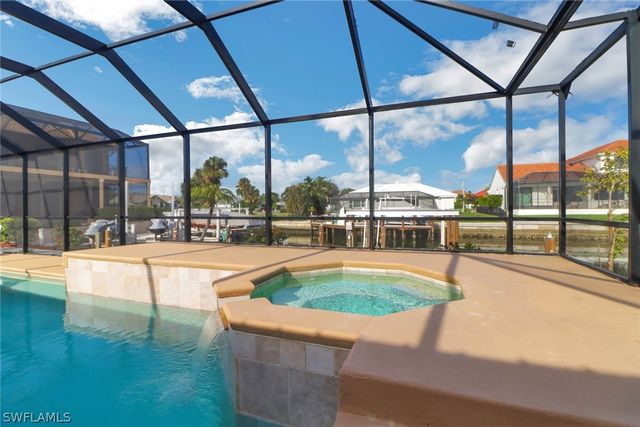 562 Goldcoast CT, Marco Island, FL 34145