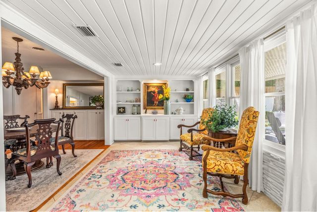 5412 S Grandview Street, Little Rock, AR 72207