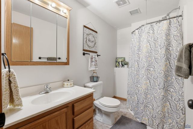 4517 THREE RIVERS DR, Rapid City, SD 57701