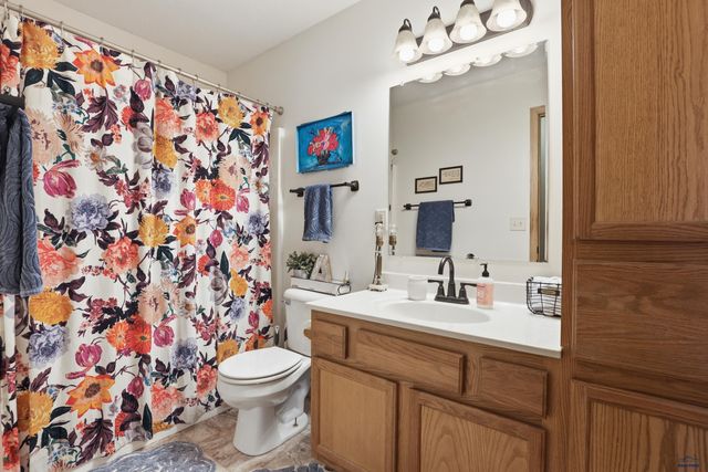 4517 THREE RIVERS DR, Rapid City, SD 57701