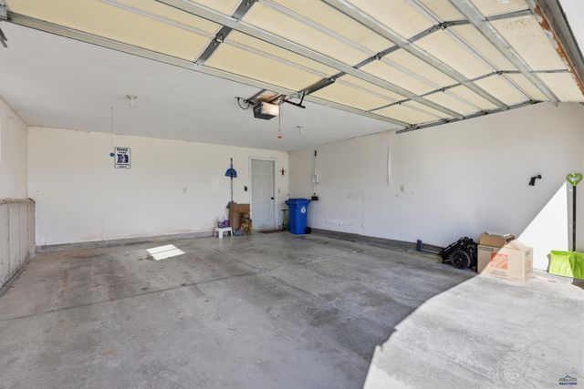 4517 THREE RIVERS DR, Rapid City, SD 57701