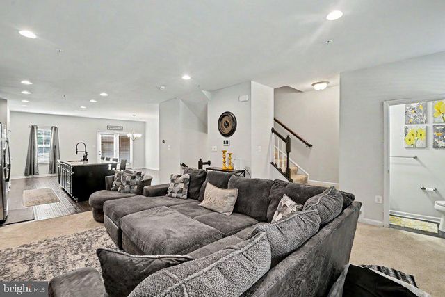 8338 KIPPIS RD, Millersville, MD 21108