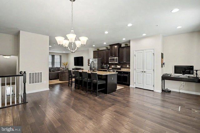 8338 KIPPIS RD, Millersville, MD 21108