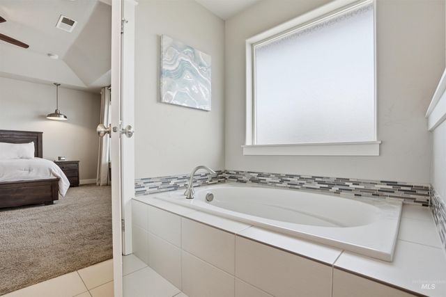 608 N Tresa Pl, Star, ID 83669