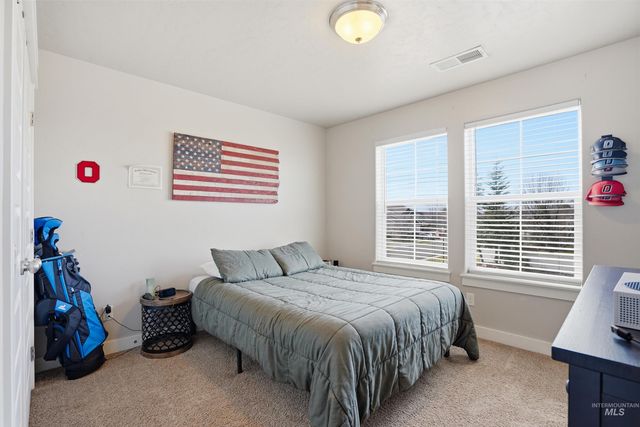 608 N Tresa Pl, Star, ID 83669