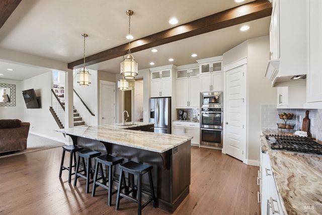 608 N Tresa Pl, Star, ID 83669