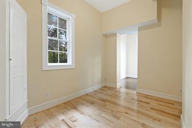 1729 PARK AVE, Baltimore, MD 21217