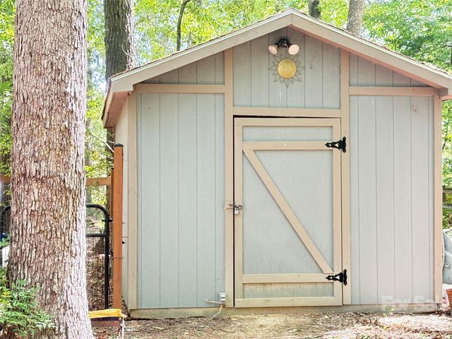 3008 Oakdale Drive, Monroe, NC 28110