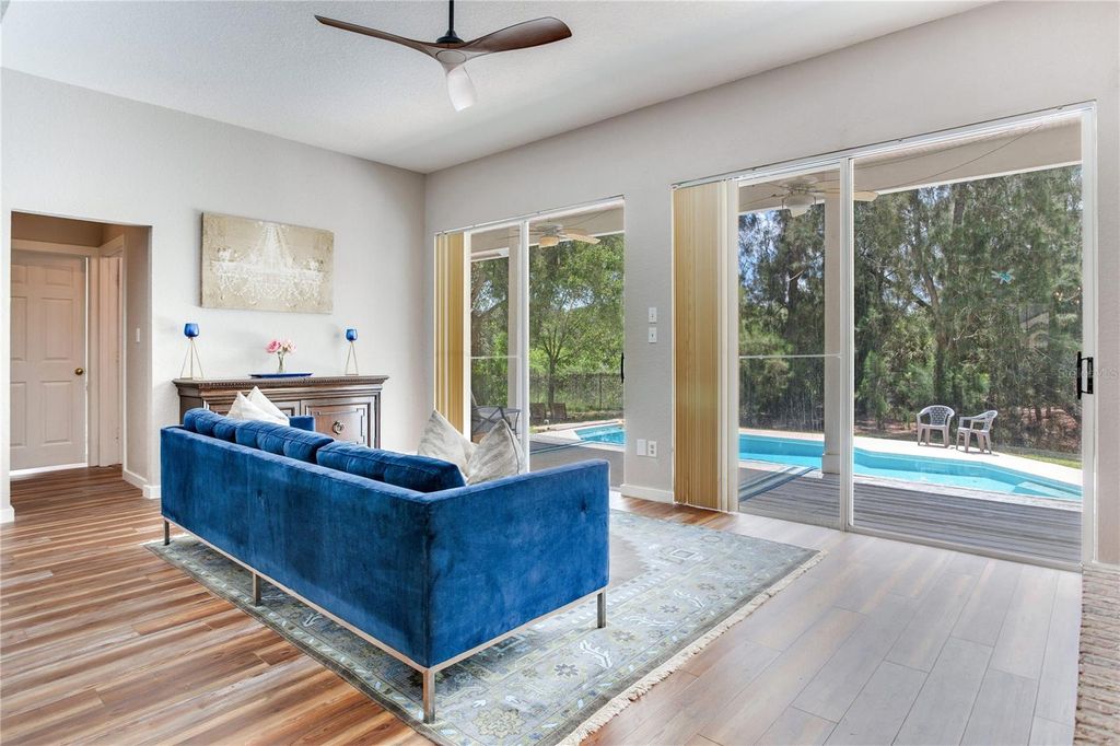 Image 21 of property listing at 1851 JUANITA COURT, Clearwater, FL 33764