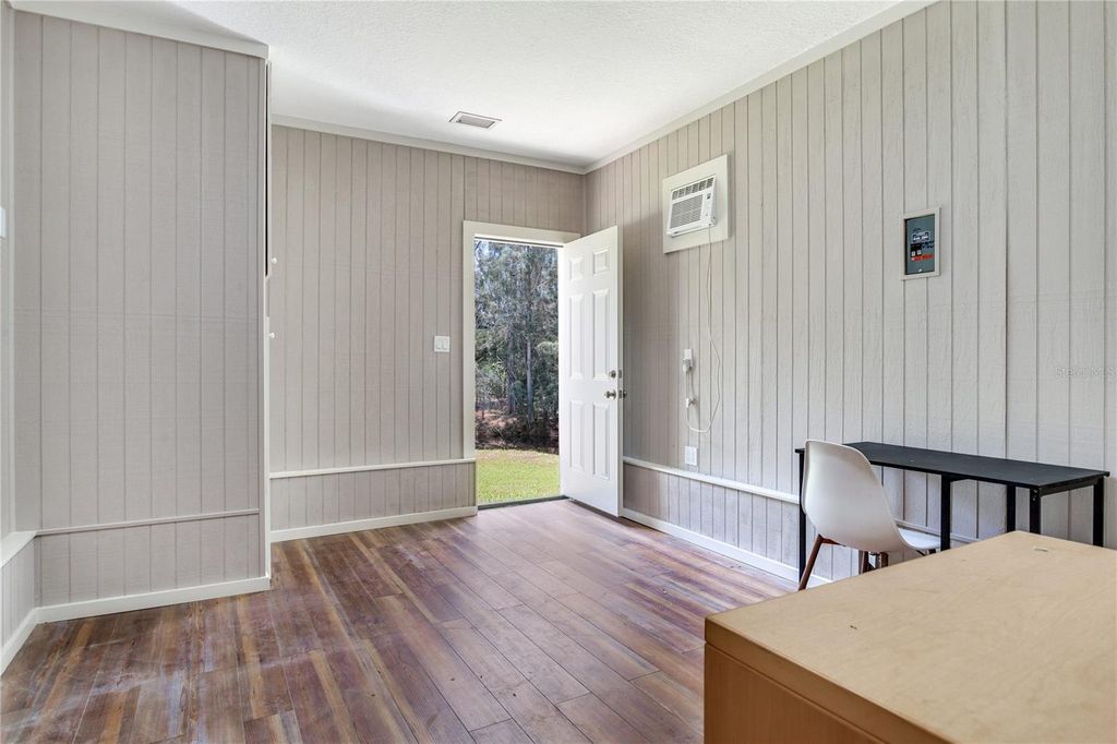 Image 53 of property listing at 1851 JUANITA COURT, Clearwater, FL 33764