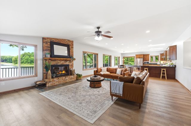 27661 Pine Lake Street, Edwardsburg, MI 49112