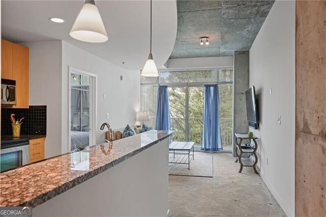 250 Pharr Road NE 606, Atlanta, GA 30305