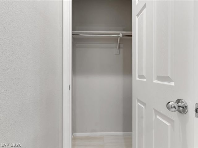 727 Florence Isle Avenue, Henderson, NV 89015