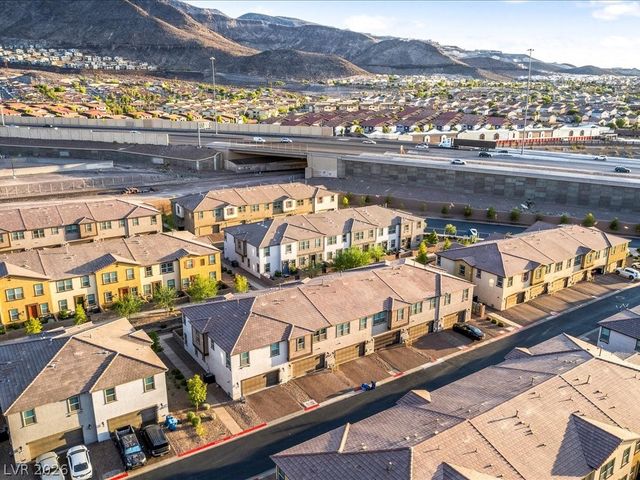 727 Florence Isle Avenue, Henderson, NV 89015