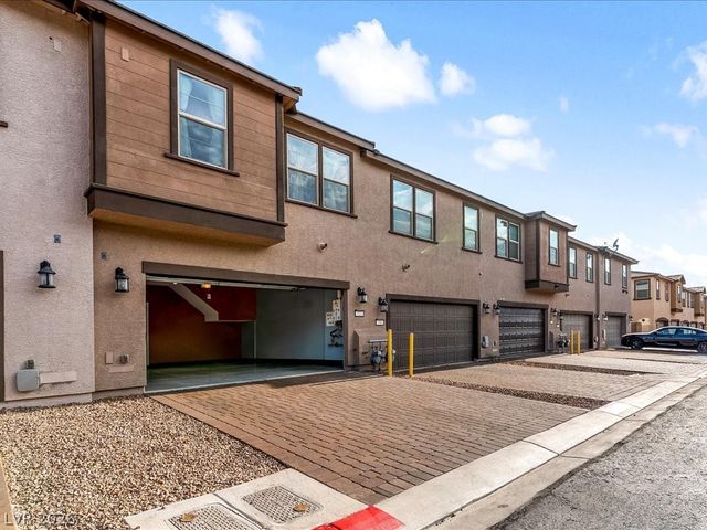 727 Florence Isle Avenue, Henderson, NV 89015