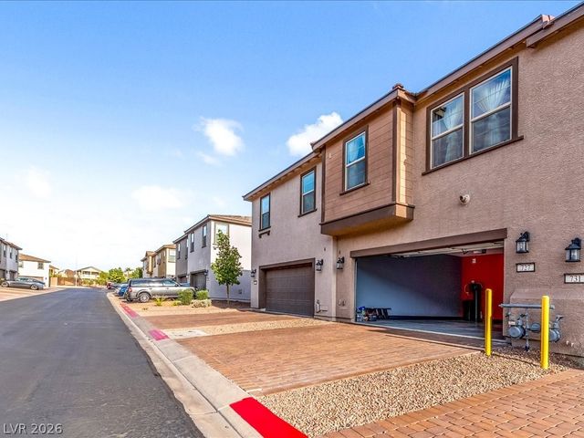 727 Florence Isle Avenue, Henderson, NV 89015