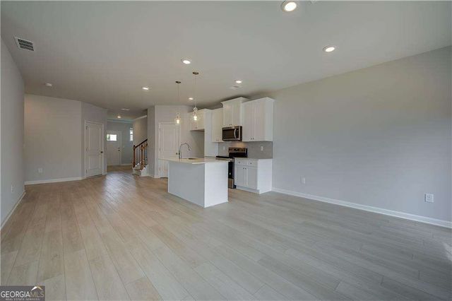60 Cedar Drive, Fairburn, GA 30213