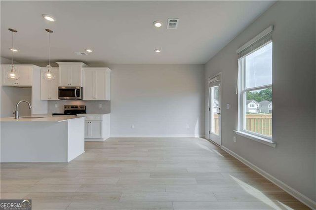 60 Cedar Drive, Fairburn, GA 30213