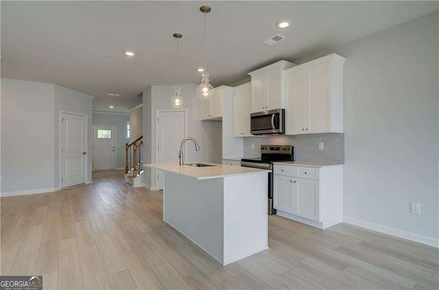 60 Cedar Drive, Fairburn, GA 30213