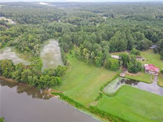 17060 Hayes, Northport, AL 35475