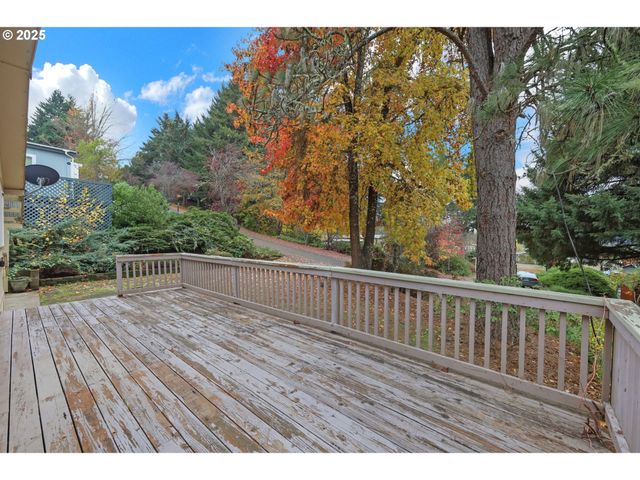 26916 HWY 36 3, Cheshire, OR 97419