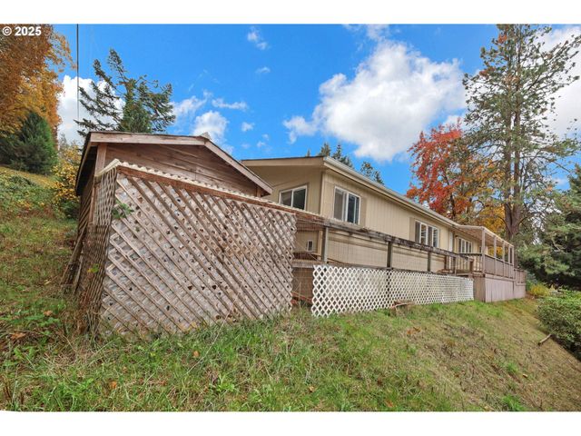 26916 HWY 36 3, Cheshire, OR 97419