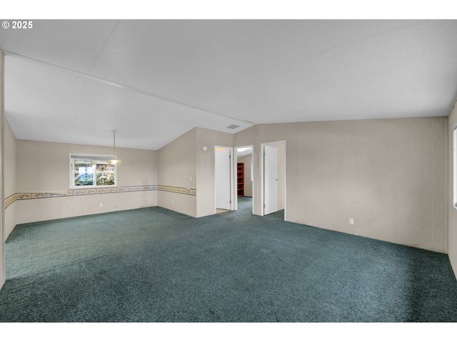 26916 HWY 36 3, Cheshire, OR 97419