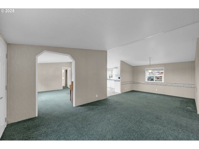 26916 HWY 36 3, Cheshire, OR 97419