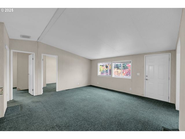 26916 HWY 36 3, Cheshire, OR 97419