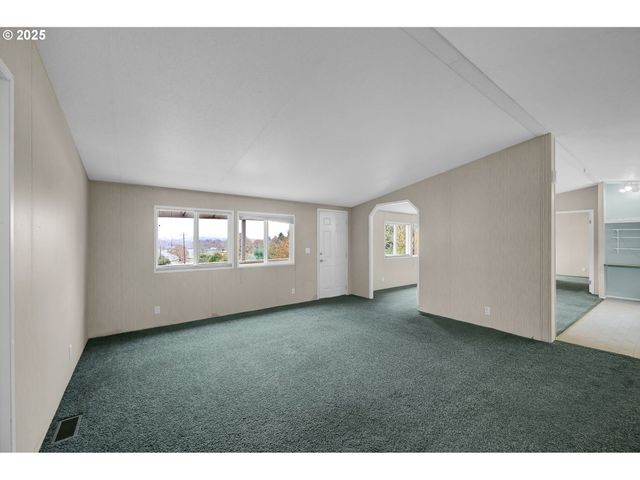 26916 HWY 36 3, Cheshire, OR 97419