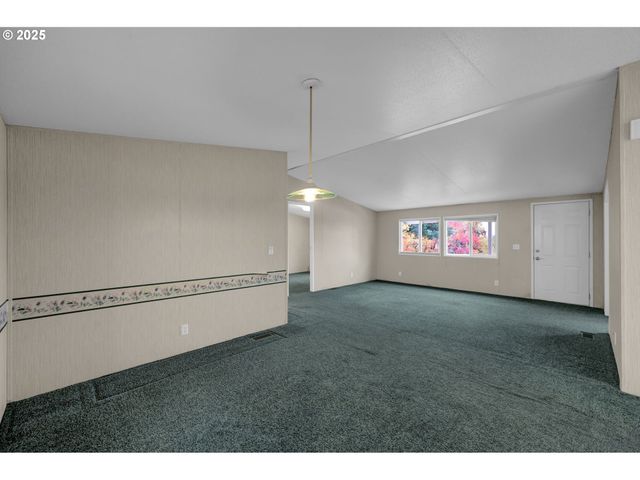 26916 HWY 36 3, Cheshire, OR 97419