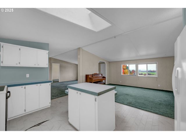 26916 HWY 36 3, Cheshire, OR 97419