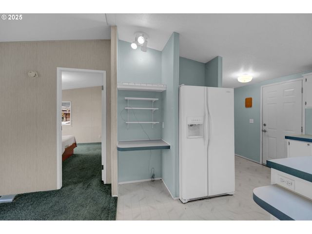 26916 HWY 36 3, Cheshire, OR 97419