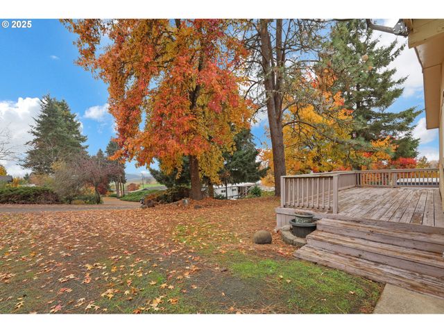 26916 HWY 36 3, Cheshire, OR 97419