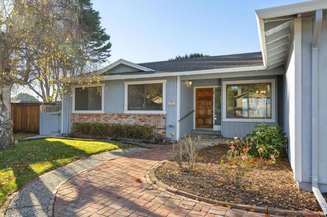 754 Vasques Drive, Half Moon Bay, CA 94019