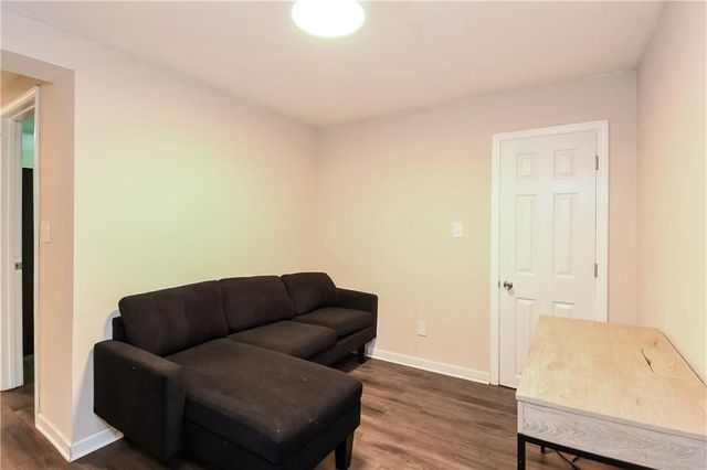 90 Whitaker Circle NW, Atlanta, GA 30314