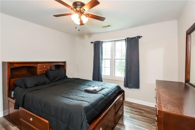 90 Whitaker Circle NW, Atlanta, GA 30314