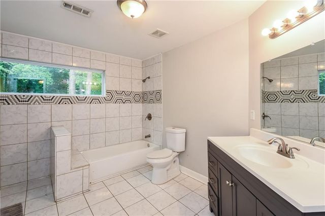90 Whitaker Circle NW, Atlanta, GA 30314