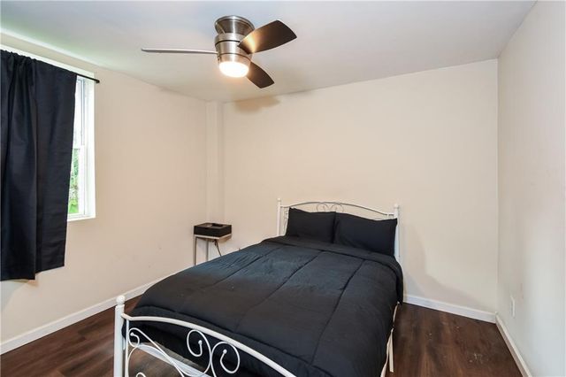 90 Whitaker Circle NW, Atlanta, GA 30314